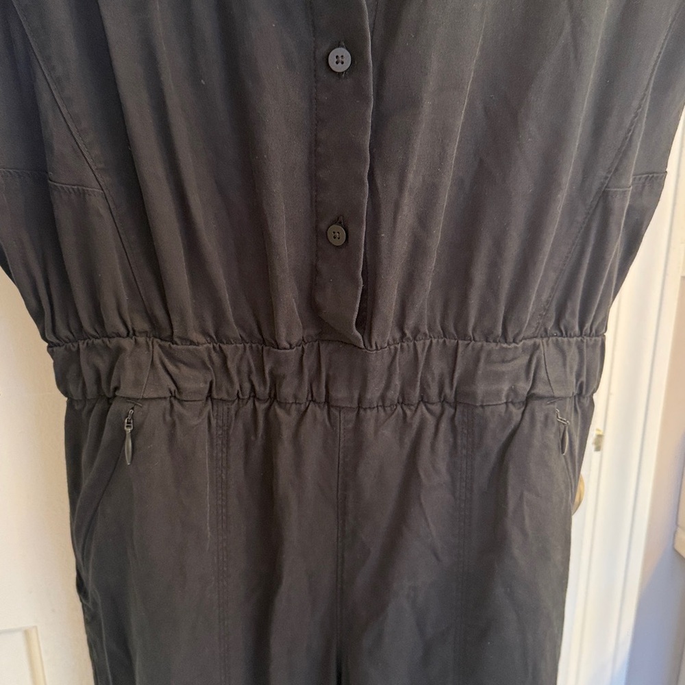 Lululemon Perfectly Poised Jumpsuit Black Short Sleeve Pockets Button Front - Picture 6 of 9